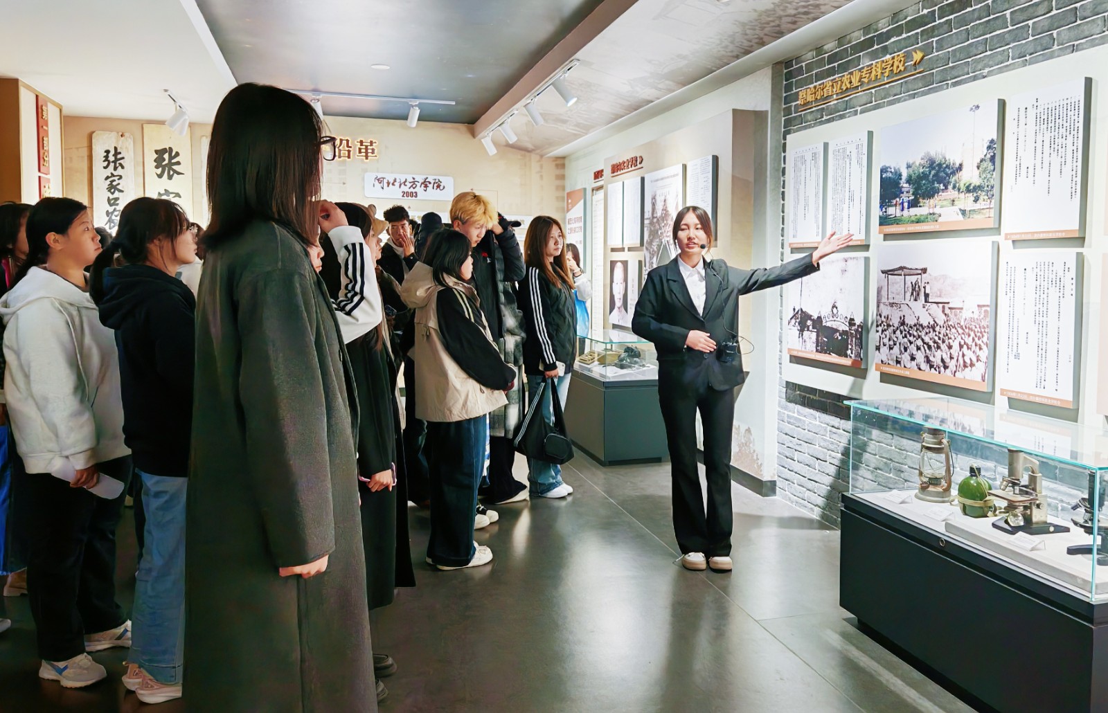 68f6e28b34350.jpg 2.jpg